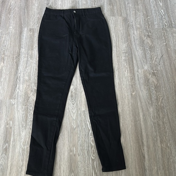 Black High-Waisted Skinny Jeans - Picture 3 of 4